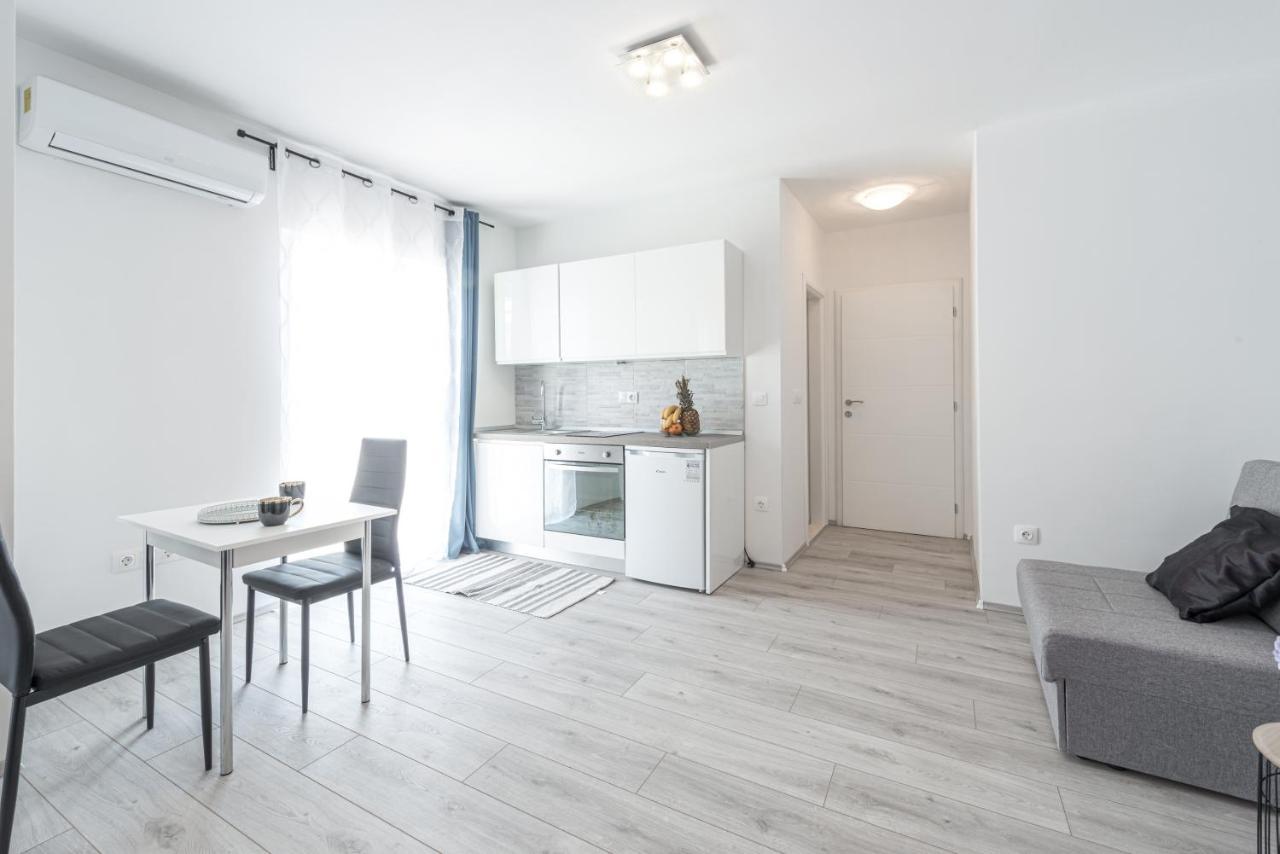 Apartment Joyful Place ดูบรอฟนิก ภายนอก รูปภาพ
