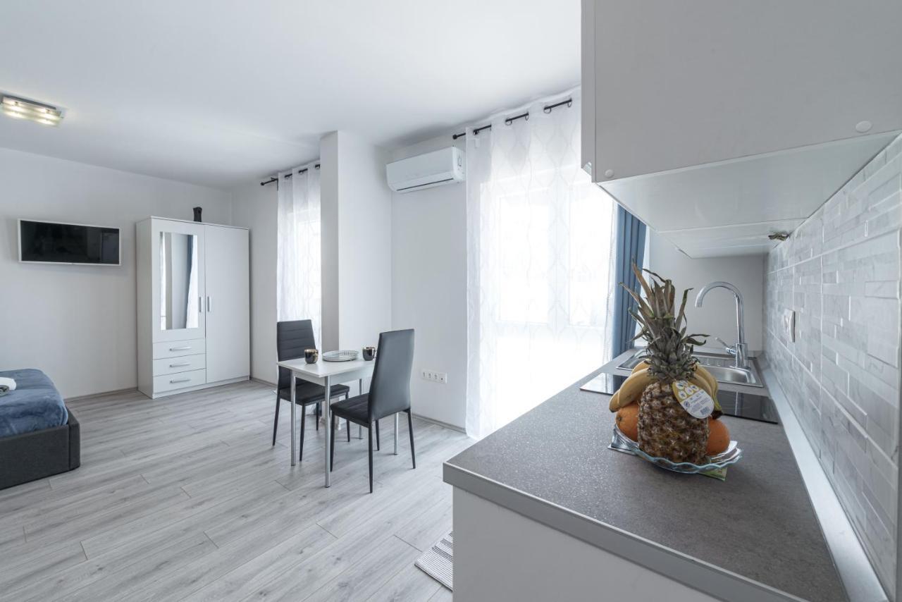Apartment Joyful Place ดูบรอฟนิก ภายนอก รูปภาพ